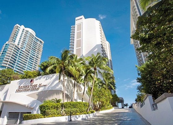 Doubletree Ocean Point Resort & Spa