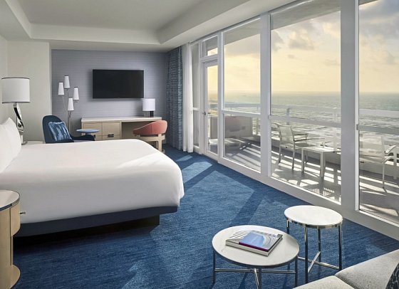 Fontainebleau Miami Beach - Oceanfront Junior Suite (Zimmercodierung JBO)