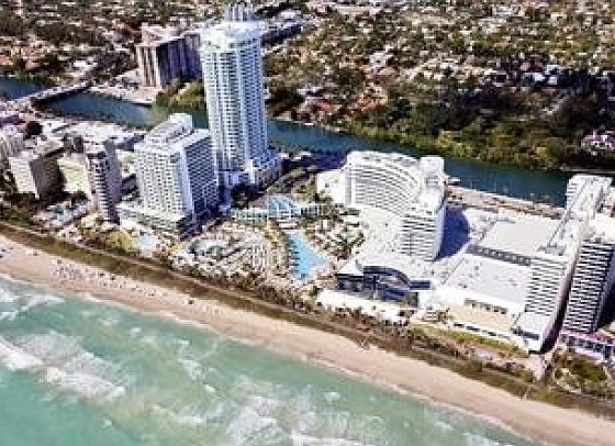 Fontainebleau Miami Beach