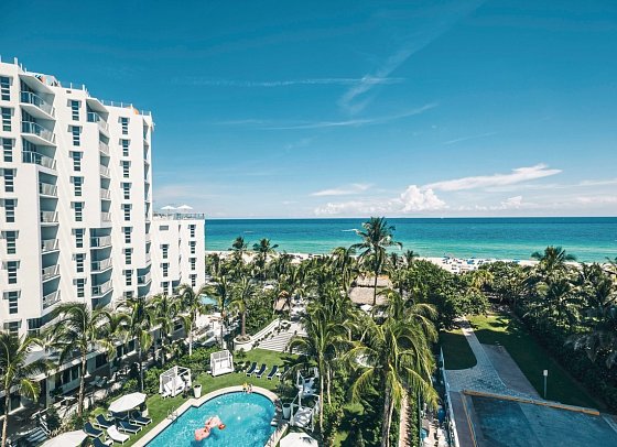 Cadillac Hotel & Beach Club