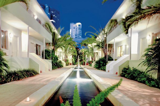 Dorchester Hotel