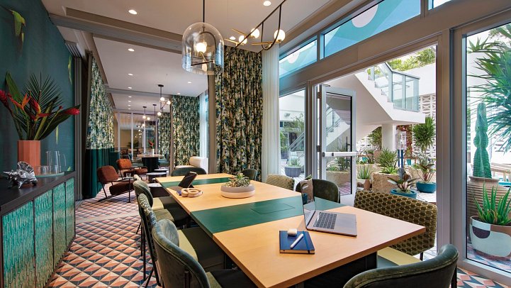 Moxy South Beach