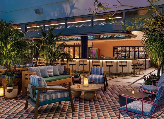 Moxy South Beach