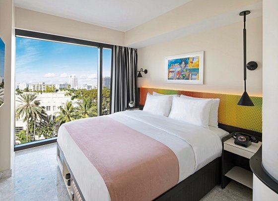 Moxy South Beach - Wohnbeispiel King Room (Zimmercodierung UG2)