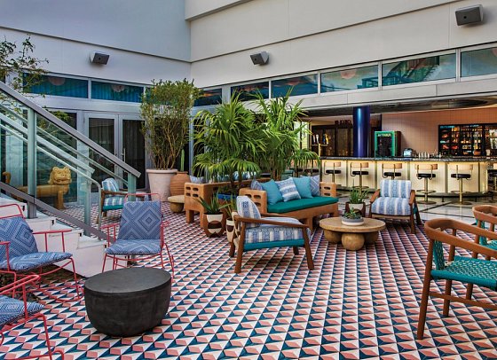 Moxy South Beach