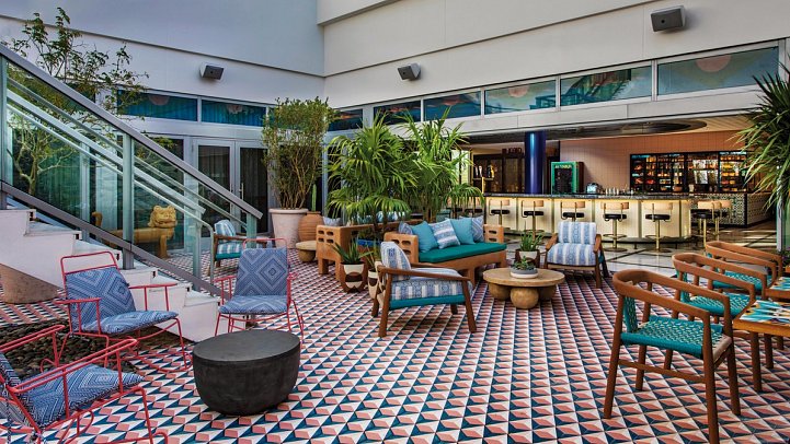 Moxy South Beach