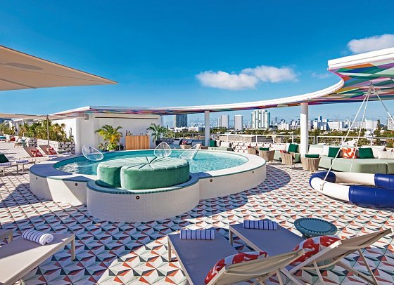 Moxy South Beach