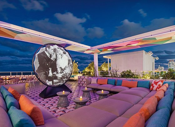 Moxy South Beach