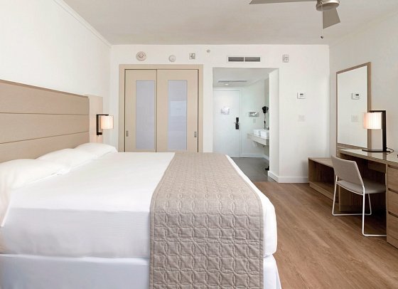 RIU Plaza Miami Beach