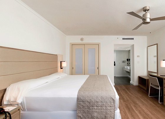 RIU Plaza Miami Beach