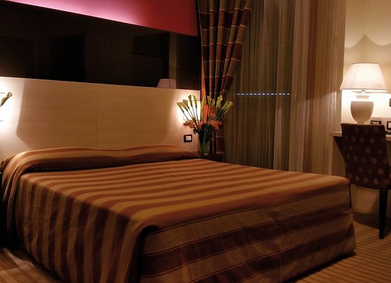 Flora - Wohnbeispiel Deluxe Seeblick Doppelzimmer (Zimmercodierung DB1)