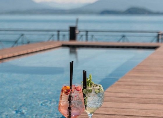 Bel Sit - Pool