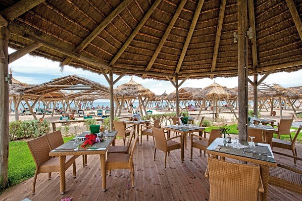 Les Orangers Beach Resort