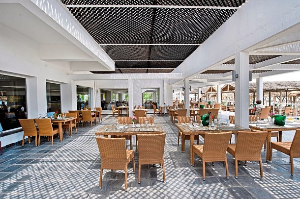 Les Orangers Beach Resort