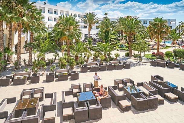 Nozha Beach & Spa