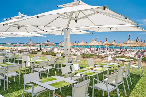 Nozha Beach & Spa
