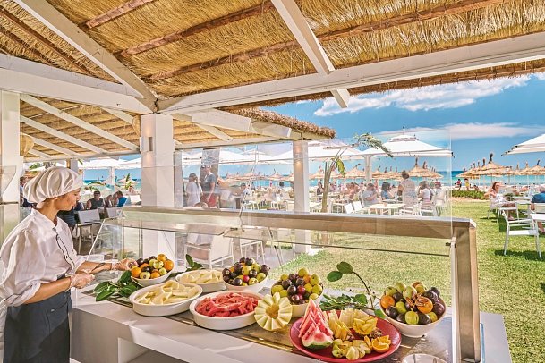 Nozha Beach & Spa