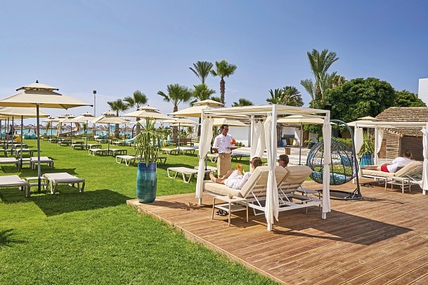 Nozha Beach & Spa