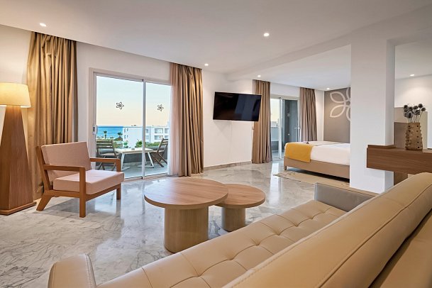 Sentido Marillia Resort & Spa - Wohnbeispiel Juniorsuite Meerblick (Zimmercodierung J1M)