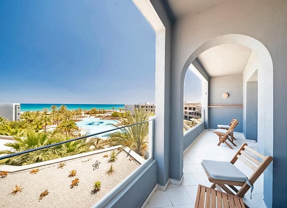 Sentido Marillia Resort & Spa - Wohnbeispiel Juniorsuite Meerblick (Zimmercodierung J1M)