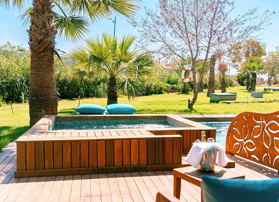 Sentido Marillia Resort & Spa - Wohnbeispiel Doppelzimmer Superior Jacuzzi (Zimmercodierung DS2)