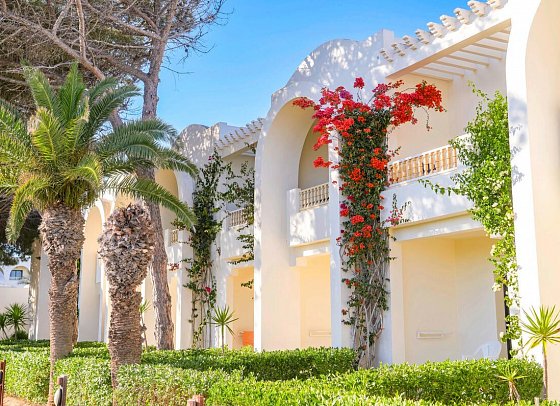 Calimera Delfino Beach Resort & Spa