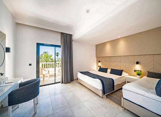 Calimera Delfino Beach Resort & Spa - Wohnbeispiel Dreibettzimmer (Zimmercodierung TB1)