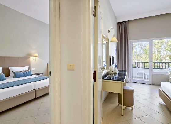 Royal Nozha Beach - Wohnbeispiel Familien 2 sperate Schlafzimmer (Zimmercodierung FB2)