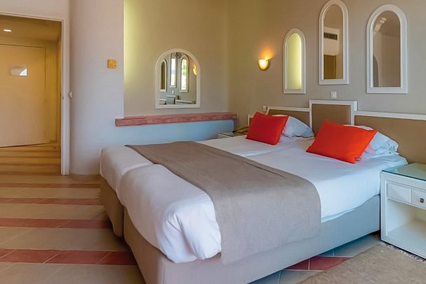 Royal Tulip Taj Sultan - Wohnbeispiel Doppelzimmer Standard (Zimmercodierungen DG2, DC1 & DP1)