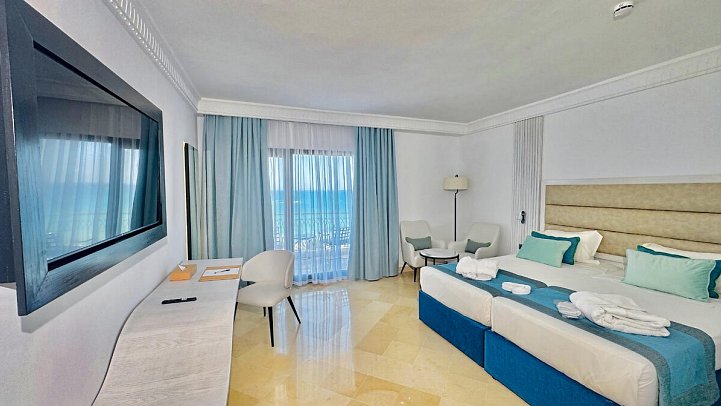 Vincci Saphir Palace - Wohnbeispiel Doppelzimmer Superior Meerblick (Zimmercodierung DSM)