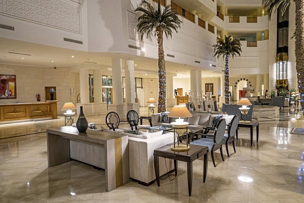 Vincci Saphir Palace