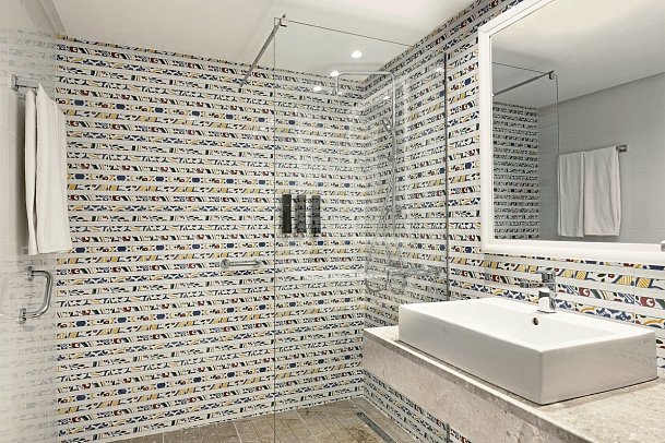 Iberostar Selection Diar El Andalous - Wohnbeispiel Badezimmer (Zimmercodierungen DB1, DB2, DSM, DS1, DBM, D1M, FV1, FVG, JB1, JB2, FB1, FB2, JBM, J1M, DBC, D1C, DBG & D1G)