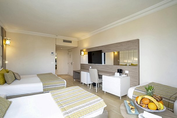 Sentido Bellevue Park - Wohnbeispiel Vierbettzimmer (Zimmercodierungen RB1 & RBM)