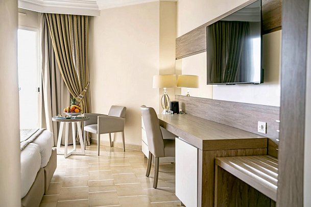 Sentido Bellevue Park - Wohnbeispiel Doppelzimmer Meerblick (Zimmercodierungen DBM & DCM)