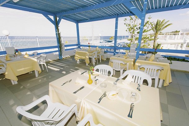 El Mouradi Club Selima