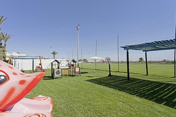 El Mouradi Club Selima