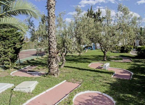 El Mouradi Club Selima