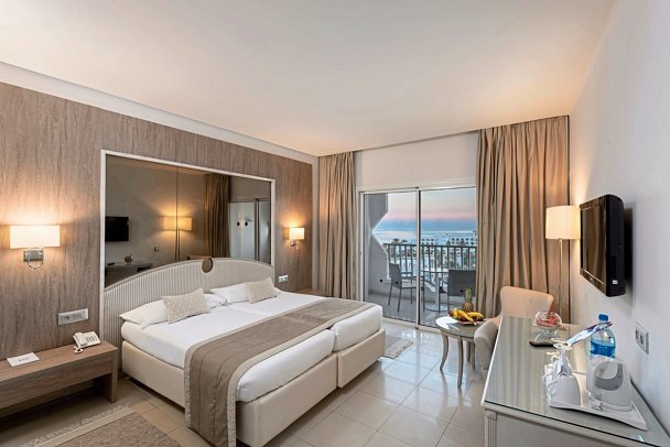 Tour Khalef - Wohnbeispiel Doppelzimmer (Zimmercodierungen DBM, DCM, DC2 & DDM)