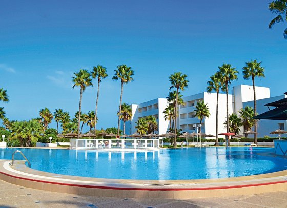 Club Tropicana & Spa