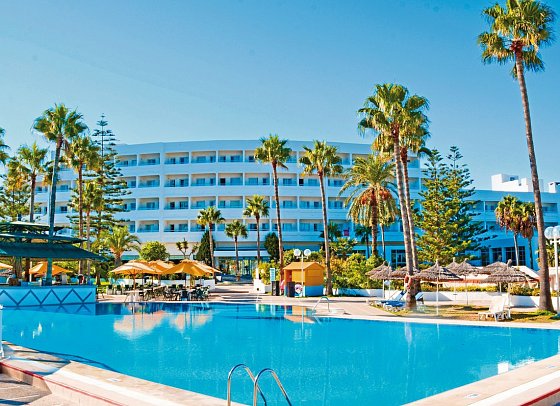 Club Tropicana & Spa