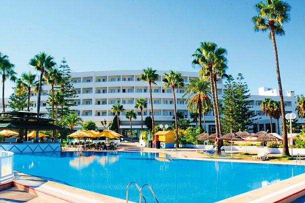 Club Tropicana & Spa