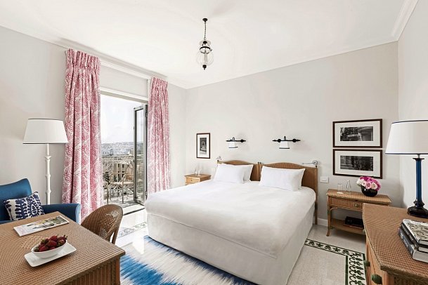 Hotel Phoenicia - Wohnbeispiel Doppelzimmer Executive (Zimmercodierung DT1)