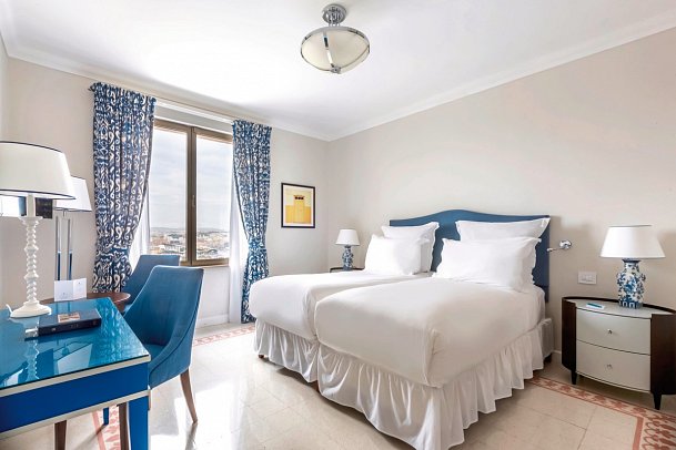 Hotel Phoenicia - Wohnbeispiel Doppelzimmer Superior (Zimmercodierung DS1)