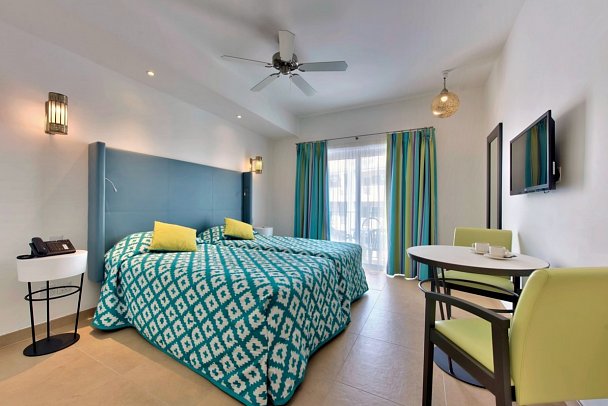 db San Antonio Hotel & Spa - Wohnbeispiel Doppelzimmer Landblick (Zimmercodierung DBL)