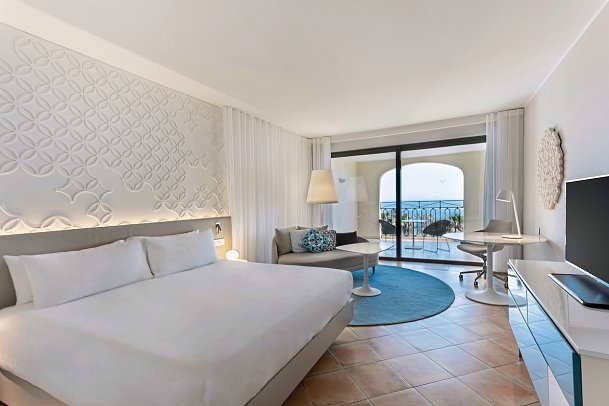 Hilton Malta - Wohnbsp. Doppelzimmer King Deluxe (Zimmercodierung DDM)