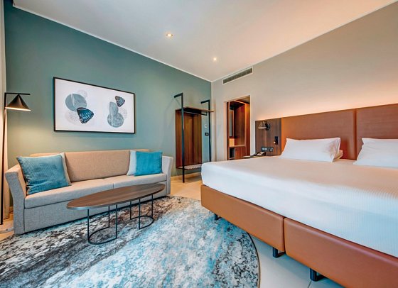 DoubleTree by Hilton Malta - Wohnbeispiel Doppelzimmer King Superior (Zimmercodierung DS1)