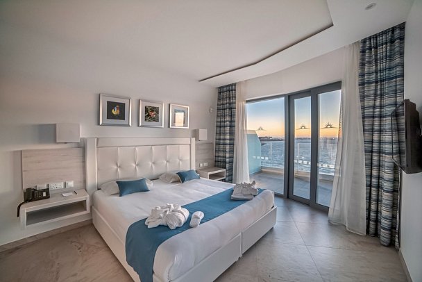 Ramla Bay Resort - Wohnbeispiel Panoramic Suite (Zimmercodierung WBO)