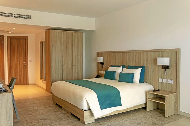 Ramla Bay Resort - Wohnbeispiel Doppelzimmer Superior Landblick (Zimmercodierung DS1)