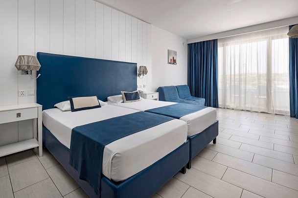 db Seabank Hotel & Spa - Wohnbeispiel Vierbettzimmer (Zimmercodierungen RBL & RBP)