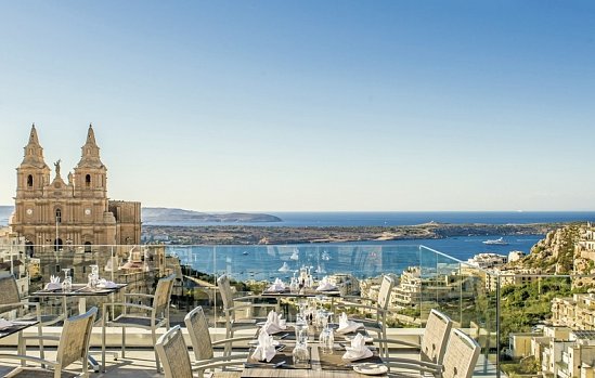 Maritim Antonine Hotel & Spa